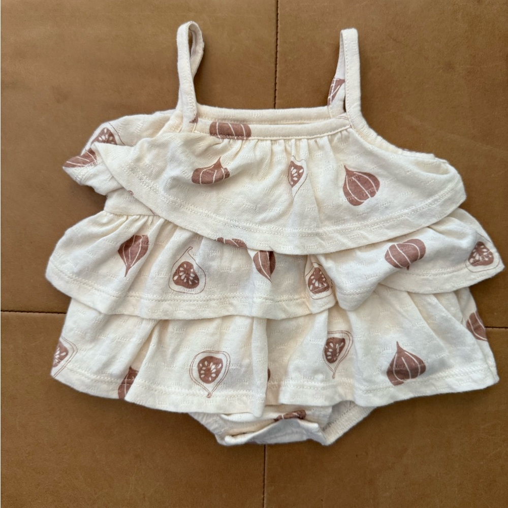 Grayson Mini Fig Print Ruffle Onesie 3M